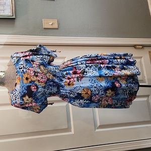 Floral, flowy dress. Flower design, blue, pink, gold colors. Size L, elastic